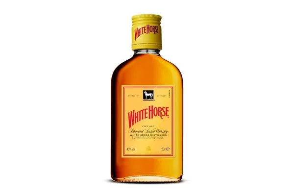 [U810-44] WHISKY PETACA  WHITE HORSE 200cc (40°)